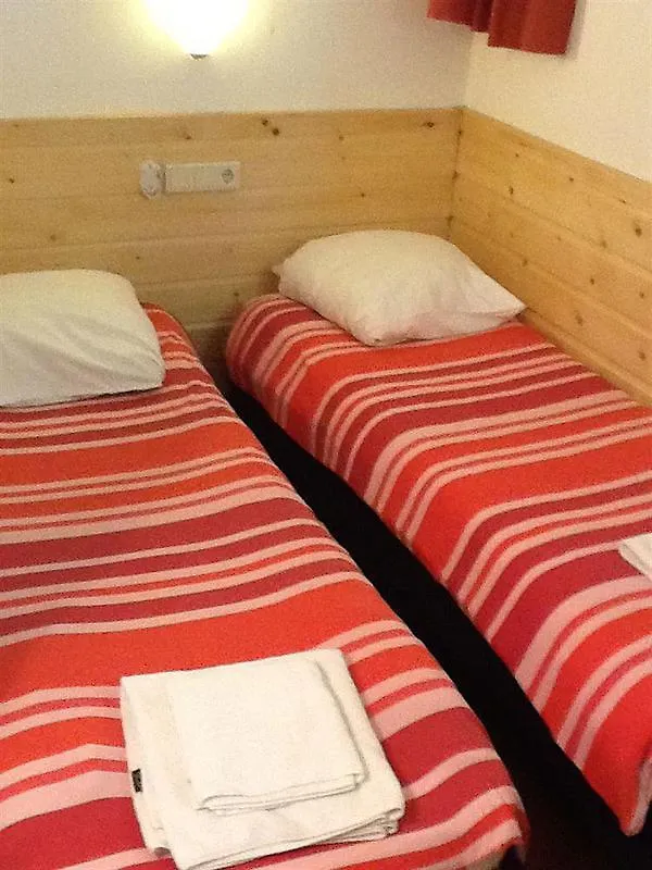 **  Max Hotel Amesterdão Países Baixos