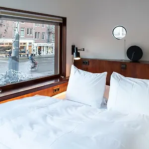 https://sweets-zeilstraatbrug.zandvoort-hotels.com