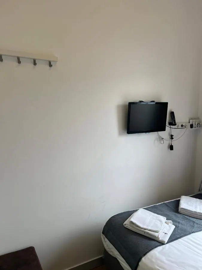 Max Hotel Amsterdam 2*,  Netherlands